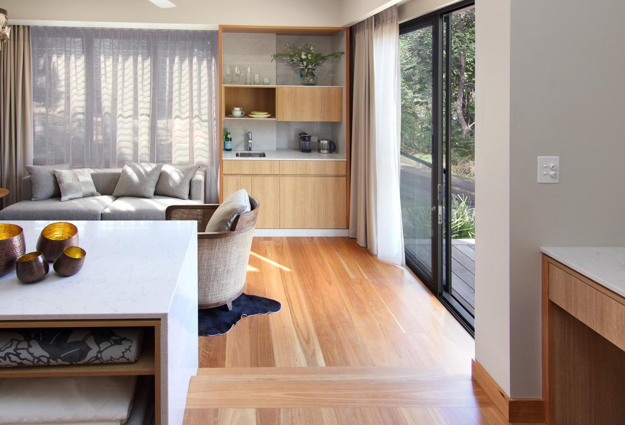 Lagoon Edge Villa